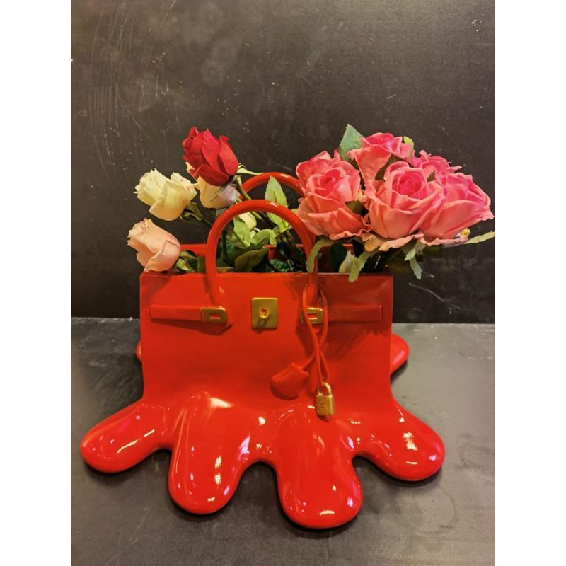 Resin Bag Vase Decor - Image 9