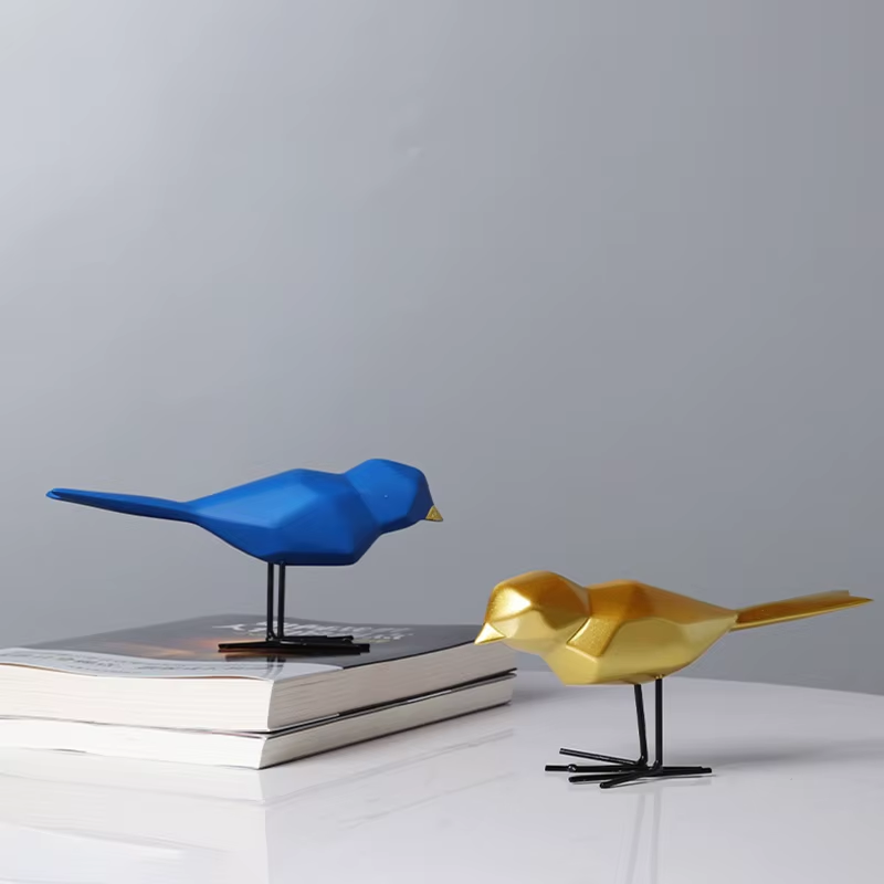 Geometric Resin Bird Sculpture - Image 3