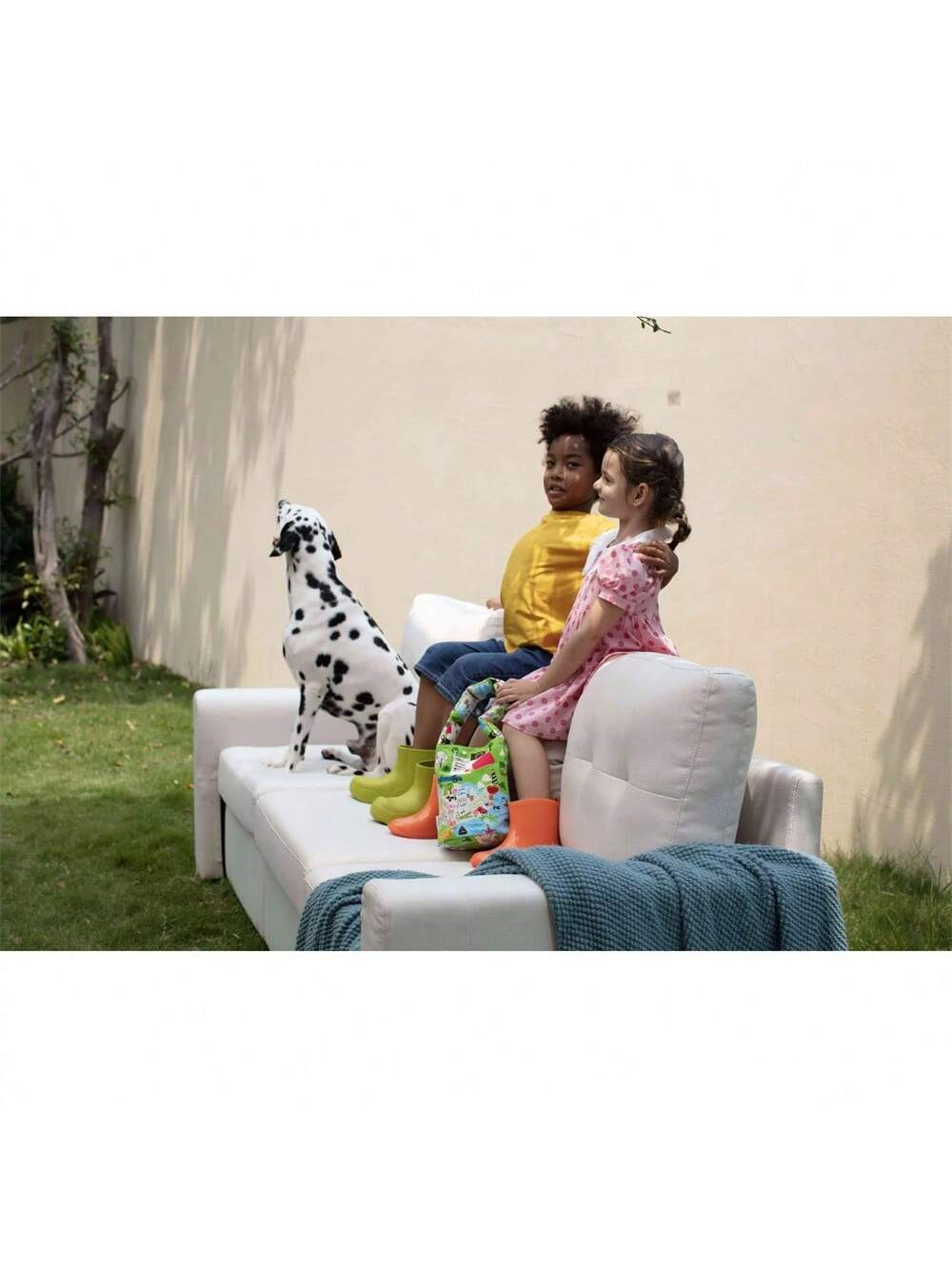 LINSY HOME Luxury U-Shaped Sofa - Image 9